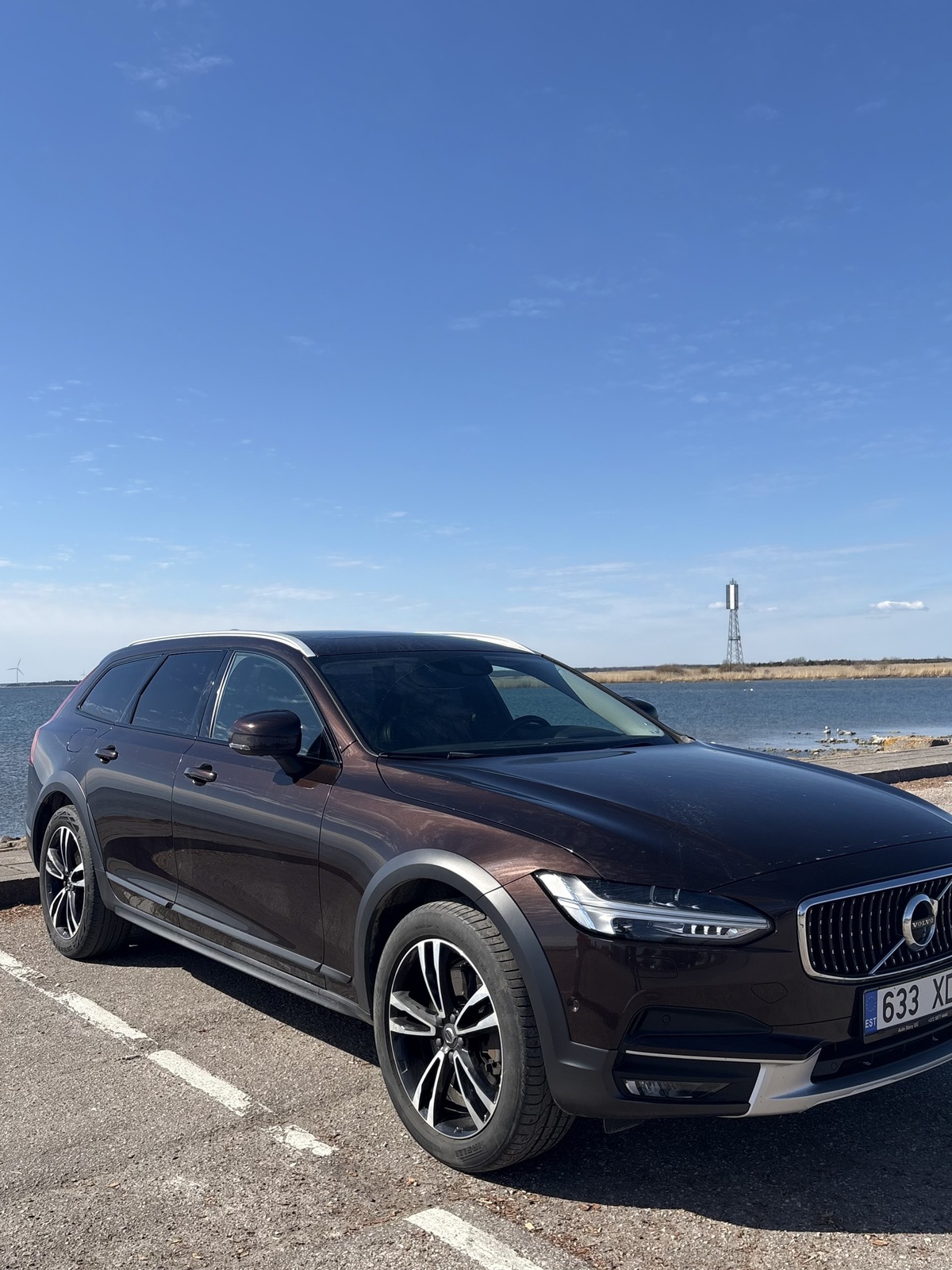 Volvo V90 Cross Country