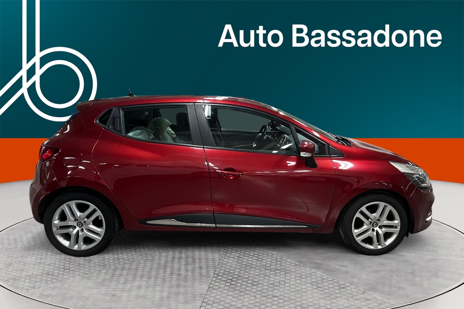 Renault Clio 2016, photo 6/21