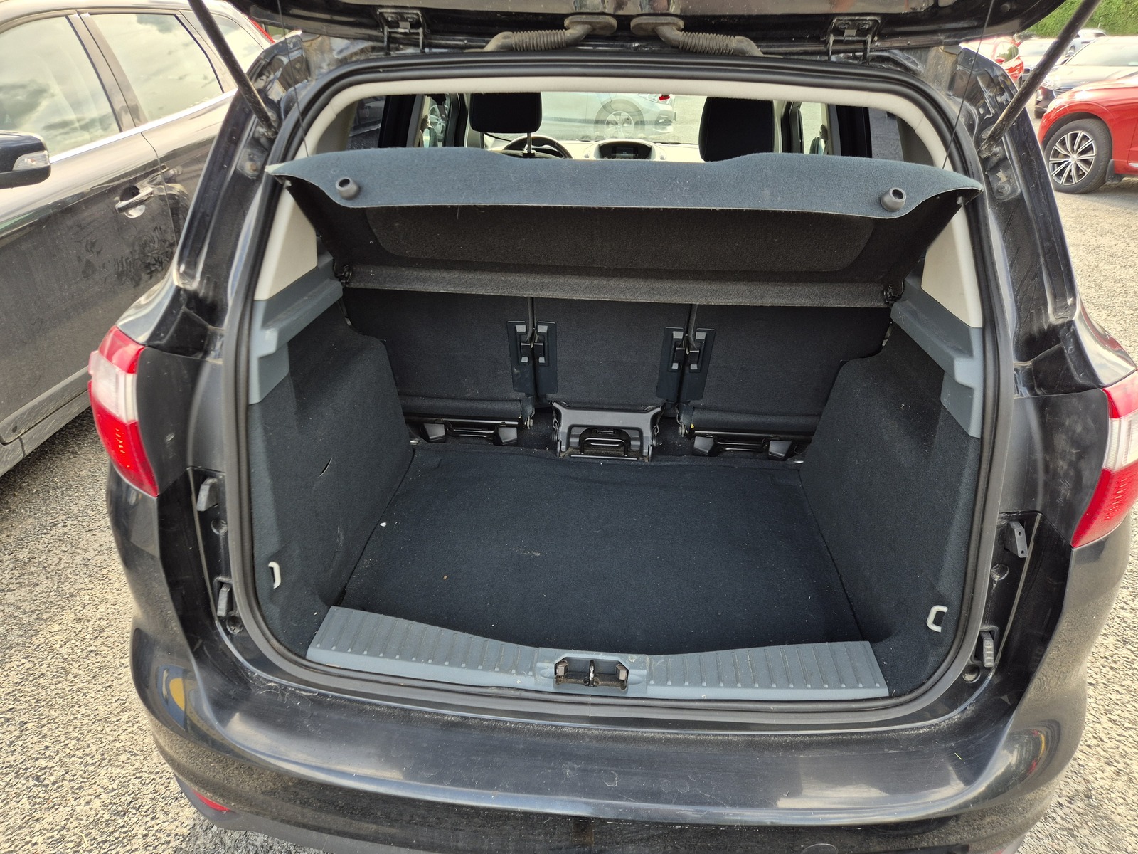 Ford C-Max 2011, kuva 4/6