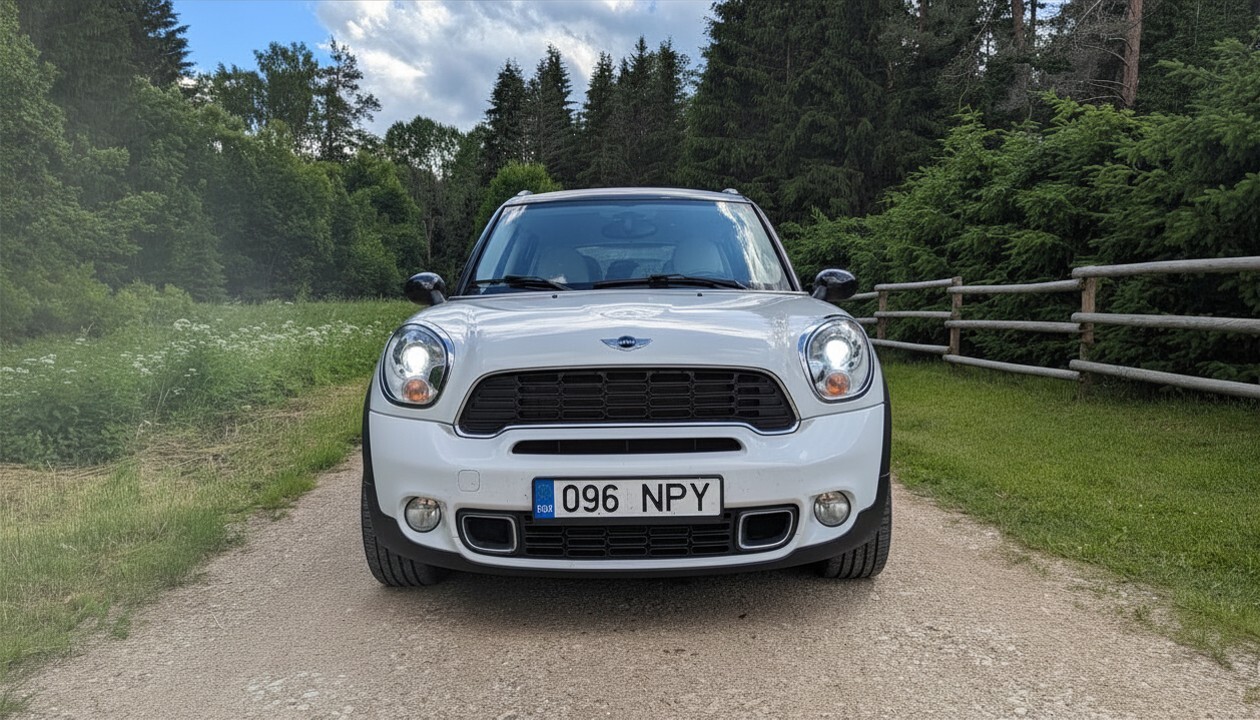MINI Countryman 2011, photo 3/9