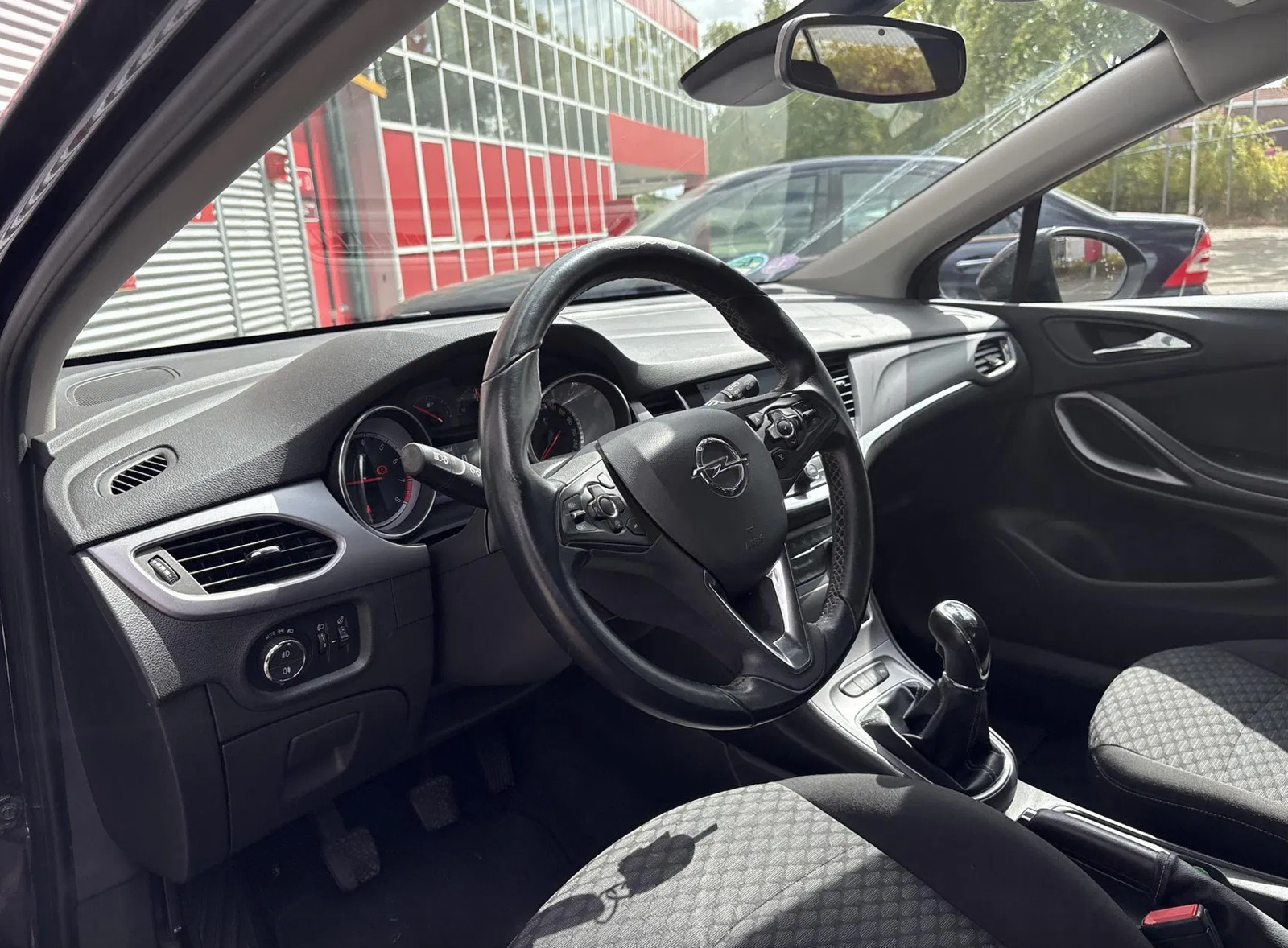 Opel Astra 2016, kuva 8/8