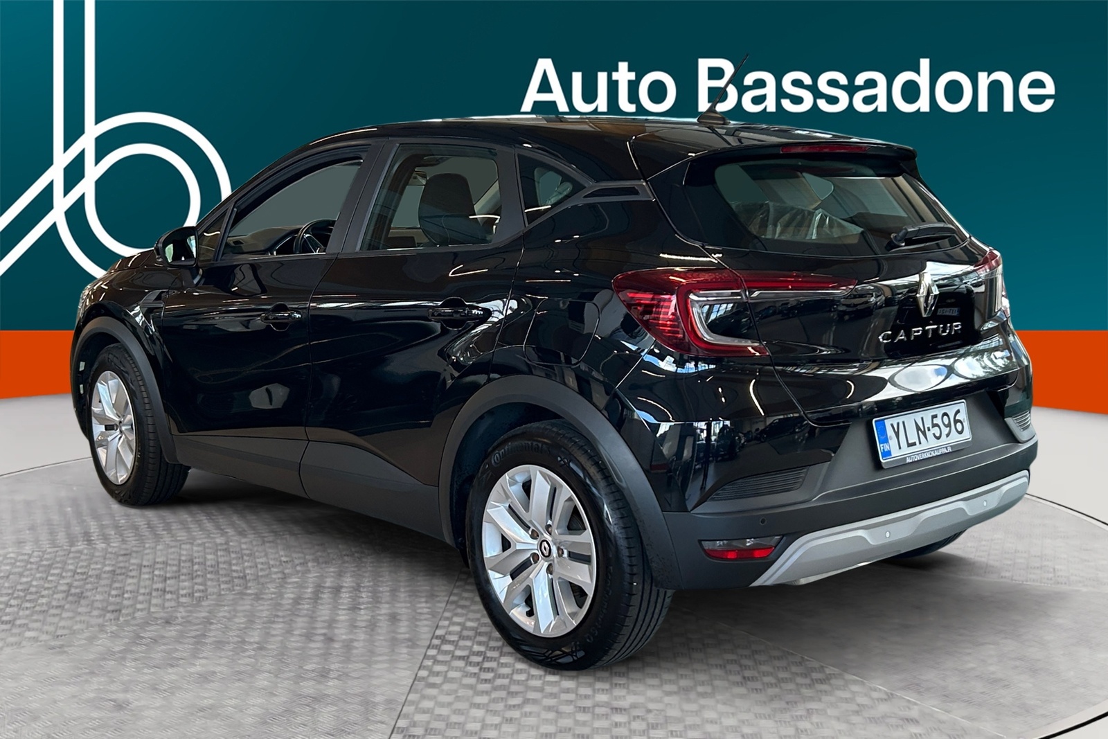 Renault Captur 2022, photo 3/15