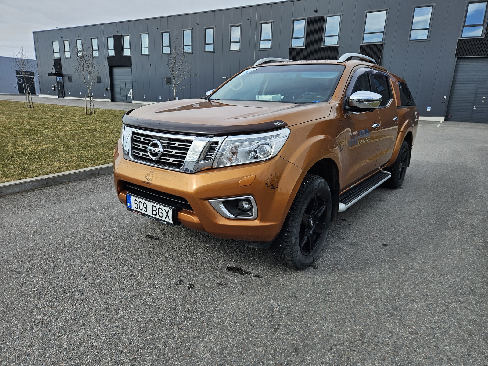 Nissan Navara 2017, photo 2/31