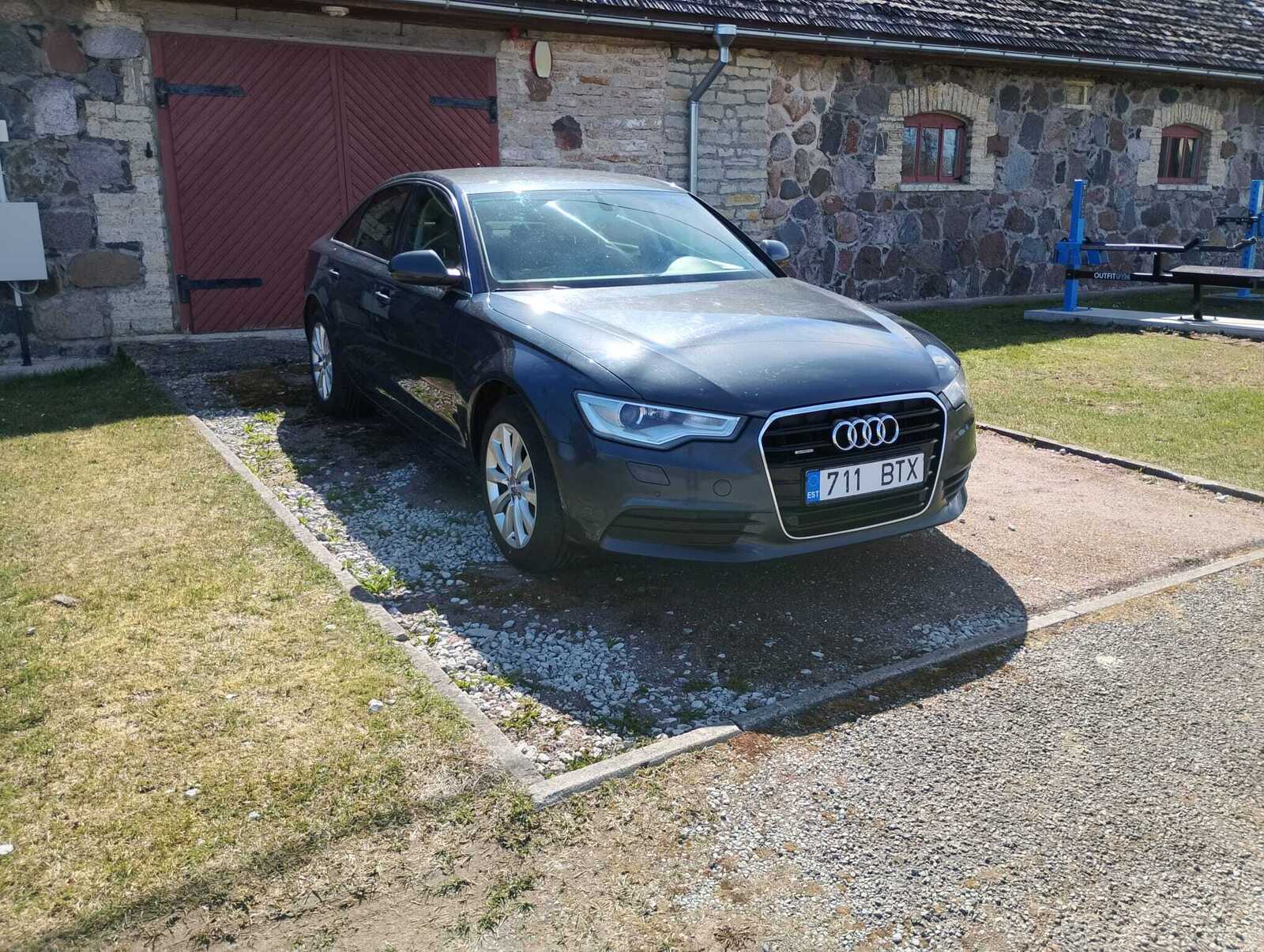 Audi A6 2014, photo 2/10