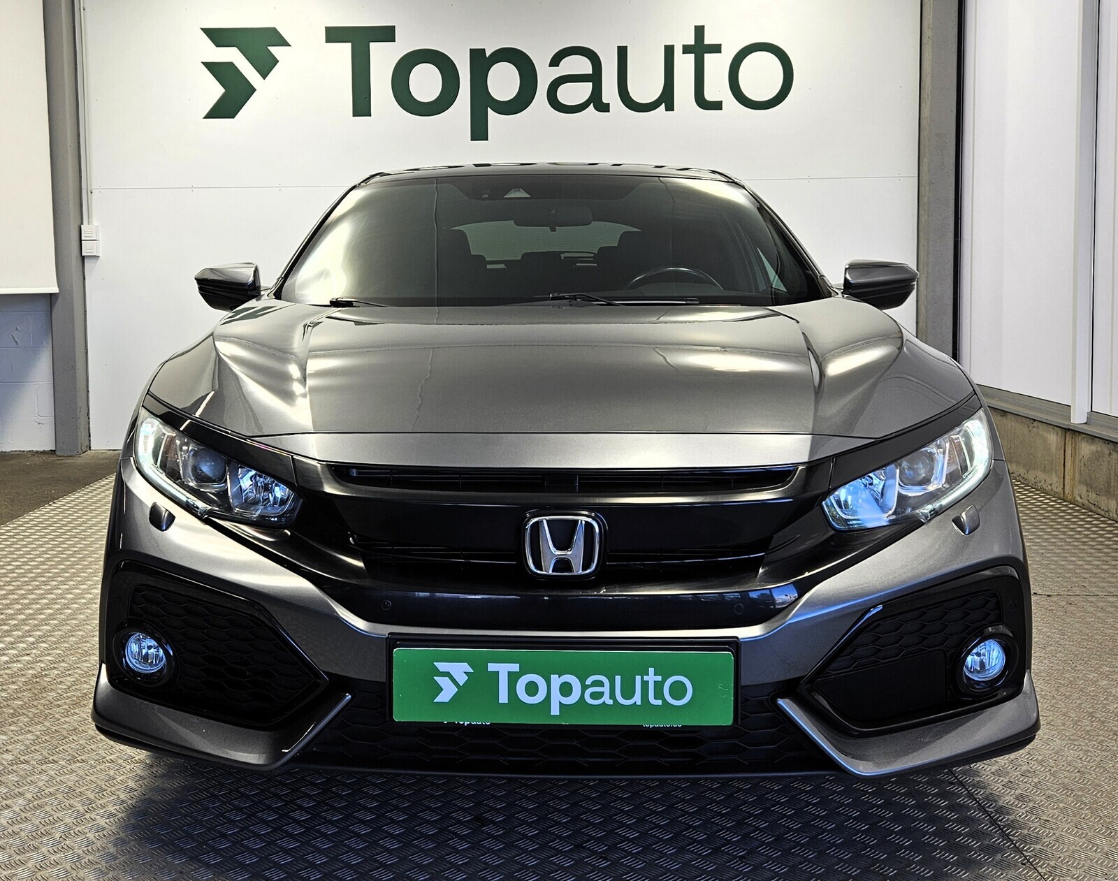 Honda Civic Elegance Navi 5DR 1.0 95kW 2017, kuva 2/9