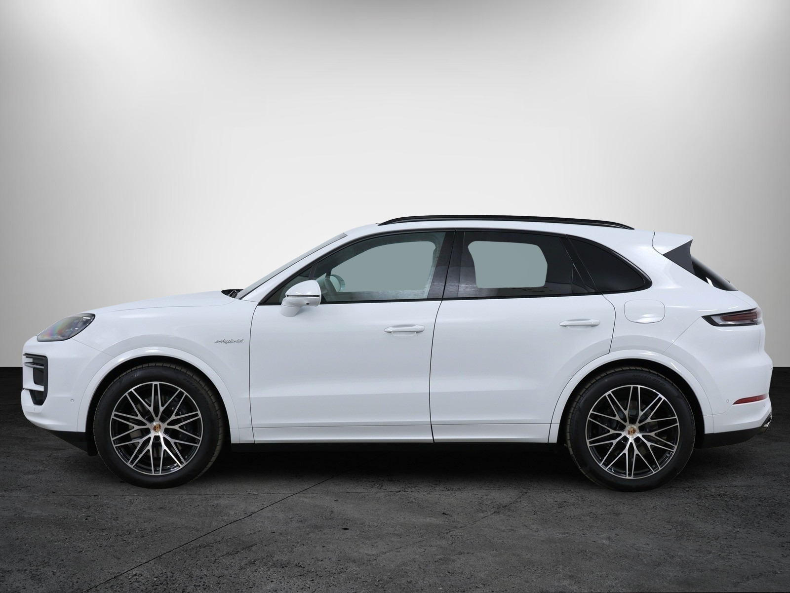Porsche Cayenne 2024, photo 2/34