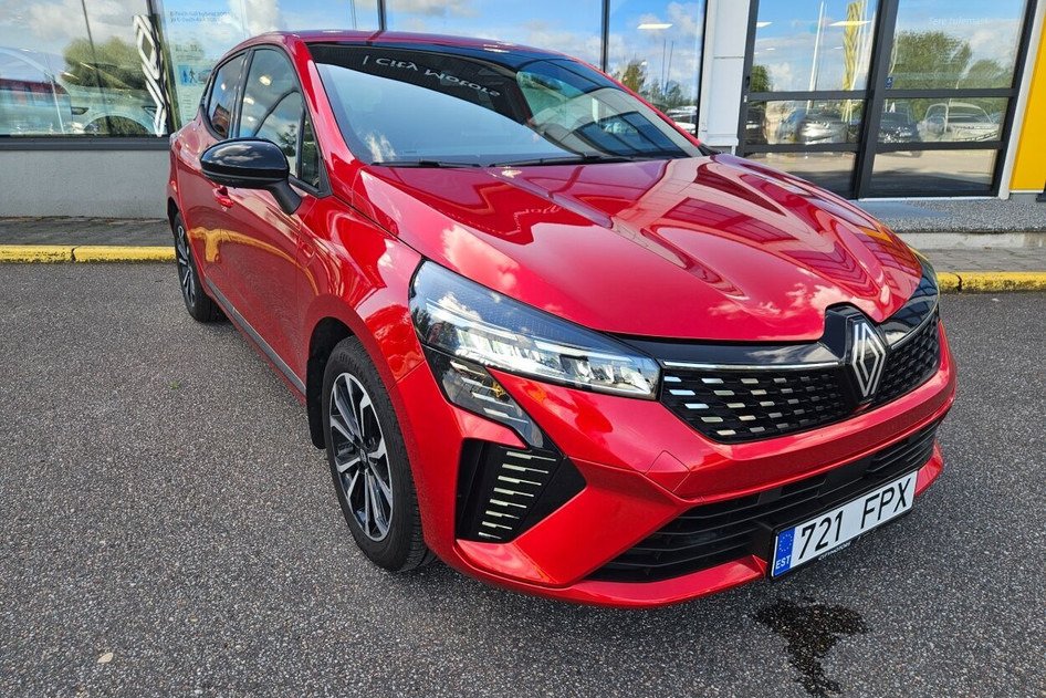 Renault Clio, 2024, 1.0, 67 kW, petrol, automatic, front-wheel drive