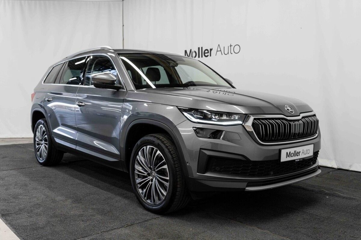 Škoda Kodiaq 2022, photo 4/10