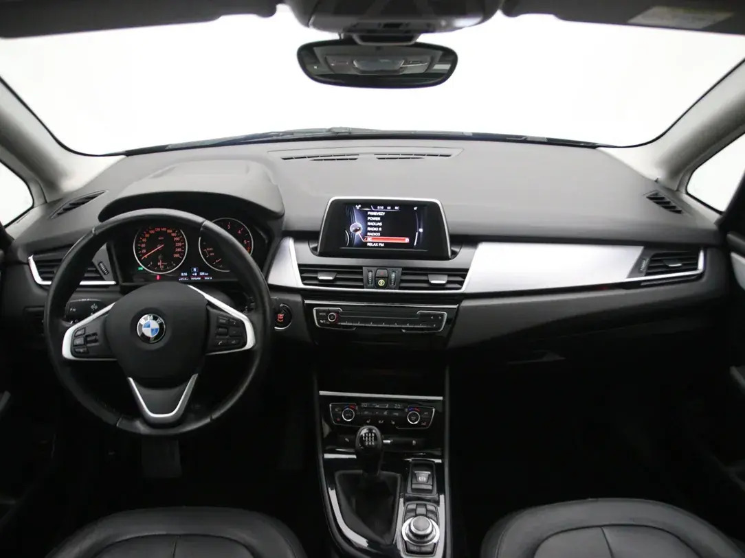 BMW 218 2015, kuva 2/10