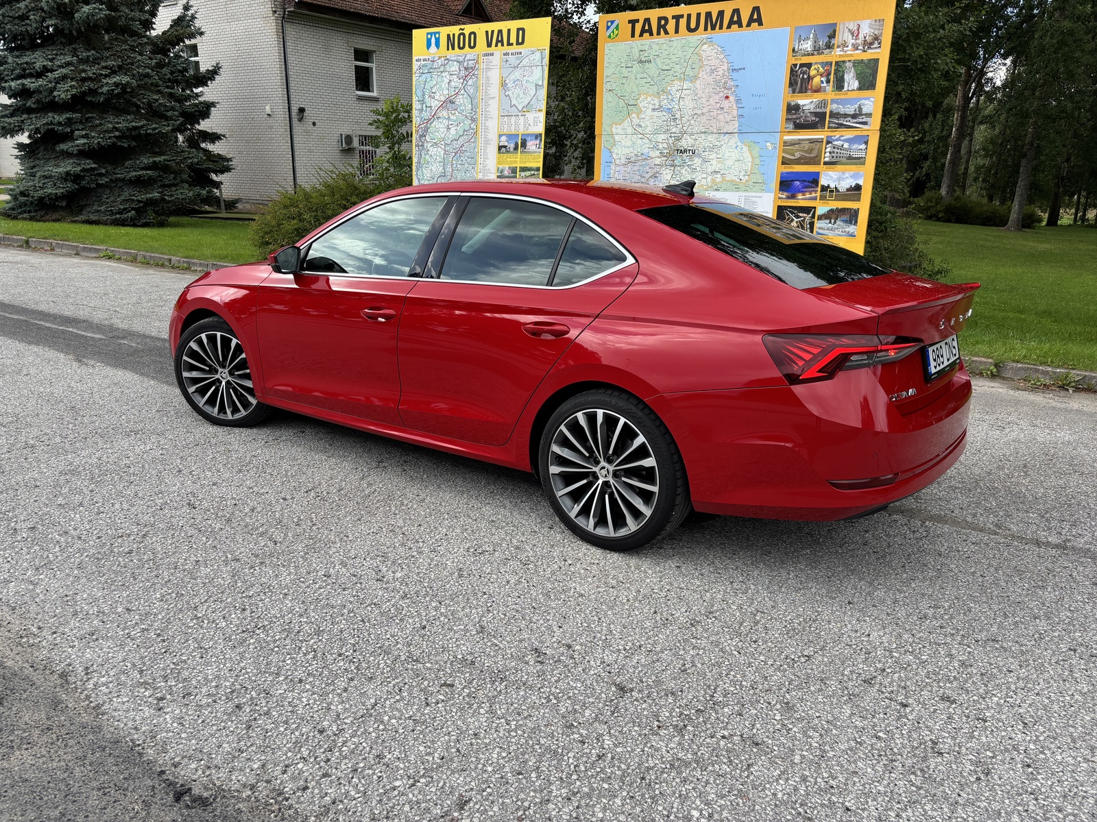 Škoda Octavia 2021, photo 4/10
