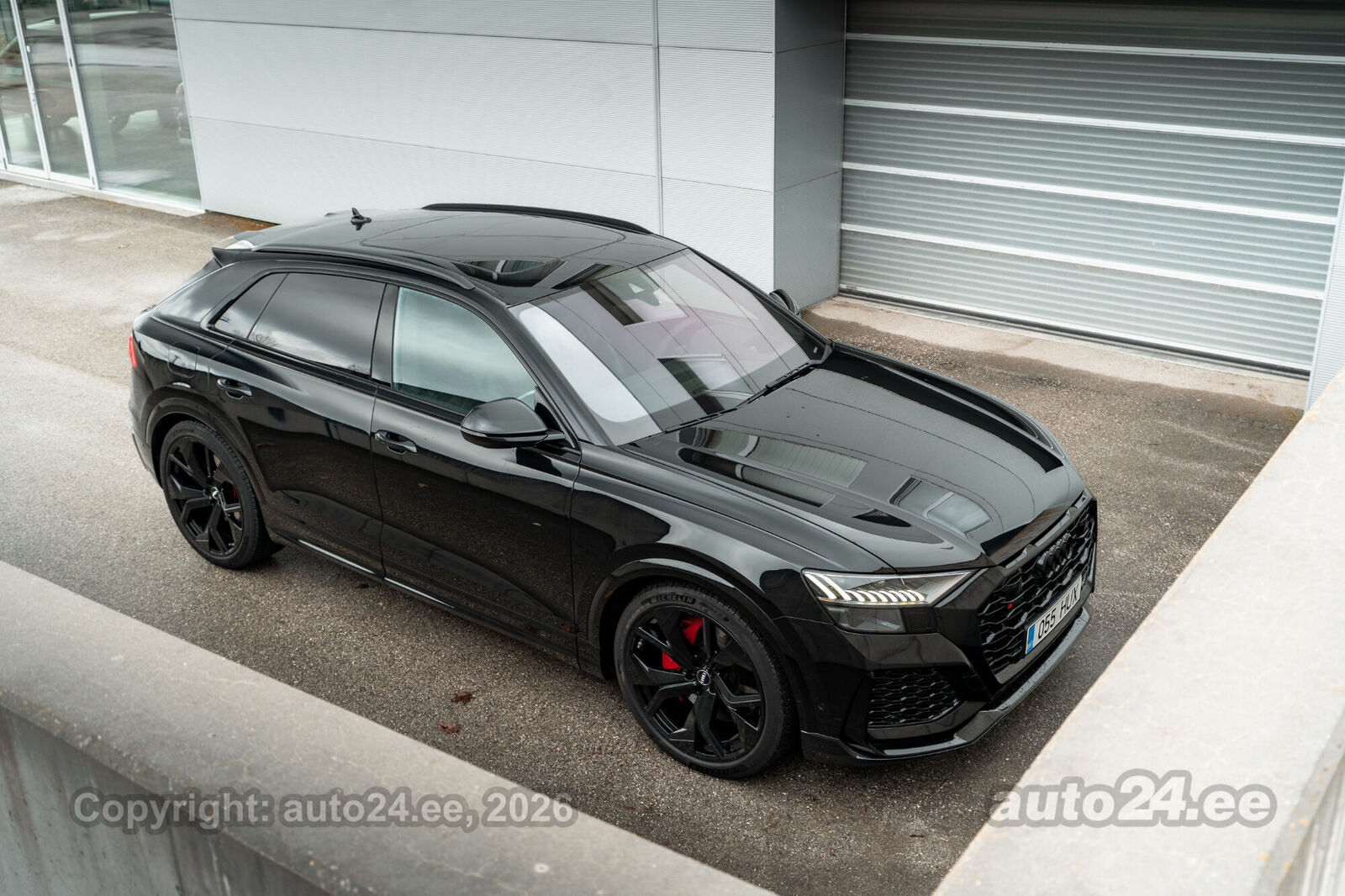 Audi RSQ8 2023, photo 6/27