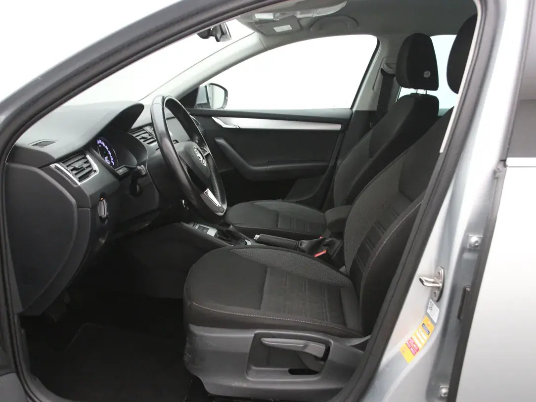 Škoda Octavia 2019, photo 4/37