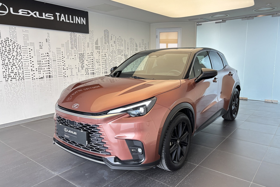 Lexus LBX, 2024, 1.5, 67 kW, hibrīds (benzīns/elektrība), automātiskā, pilnpiedziņa