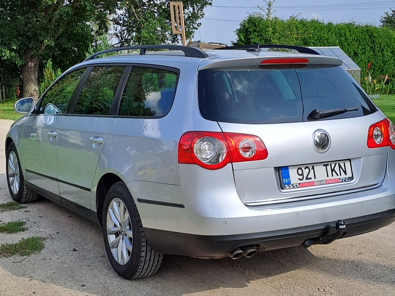 Volkswagen Passat Variant 2008, kuva 2/5