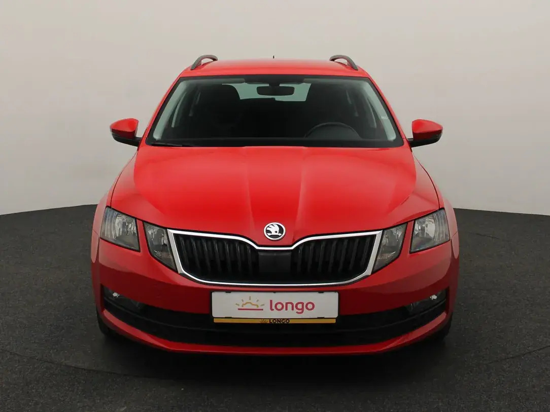 Škoda Octavia 2019, kuva 3/10