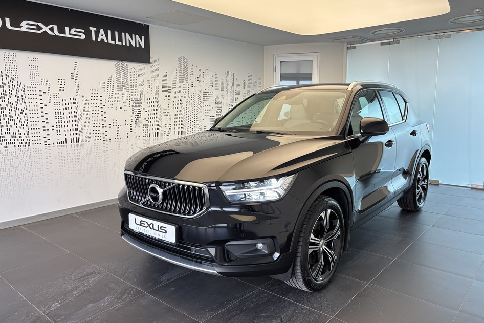 Volvo XC40, 2021, 2.0, 145 kW, hybrid (petrol/electric), automatic, all-wheel drive