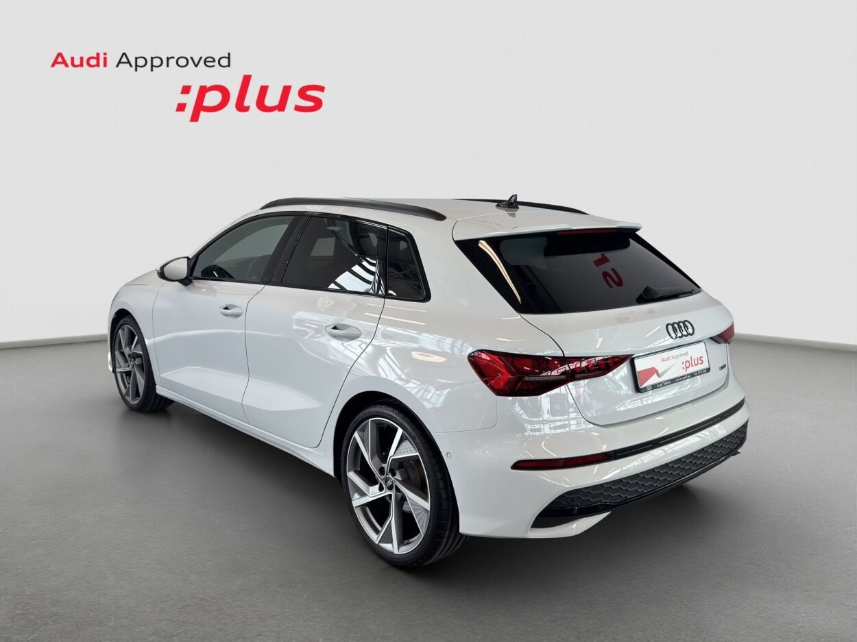 Audi A3 2025, photo 4/12