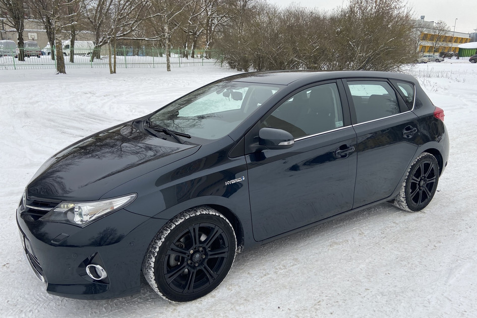 Toyota Auris, 2015, 1.8, 73 kW, hübriid (bensiin/elekter), automaat, esivedu