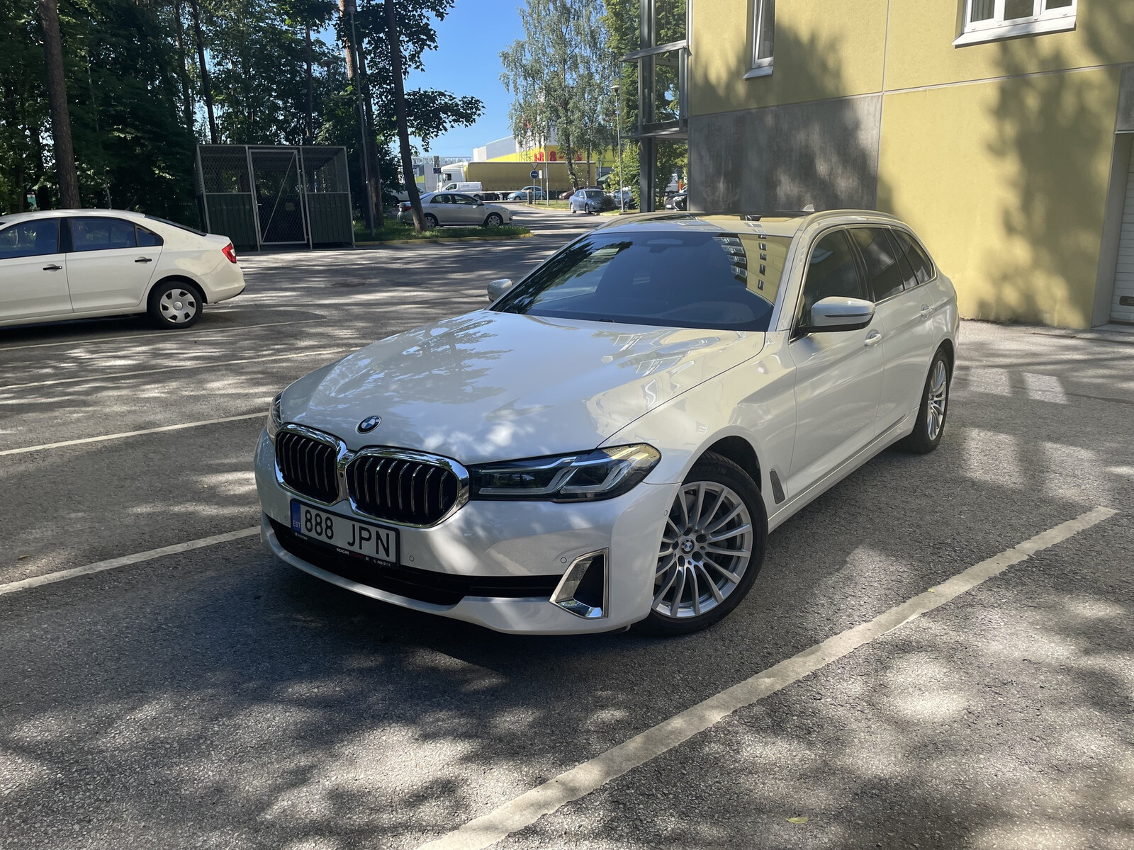 BMW 530