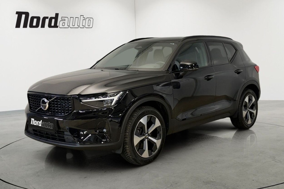 Volvo XC40, 2025, 2.0, 120 kW, hybrid (petrol/electric), automatic, front-wheel drive