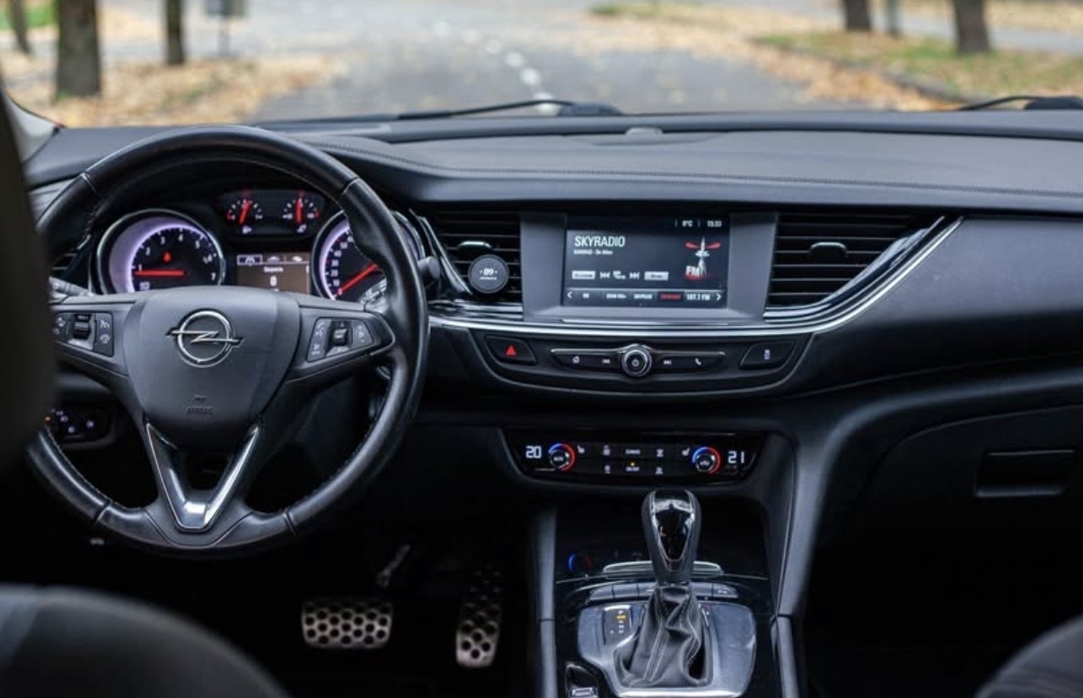 Opel Insignia 2018, photo 3/5