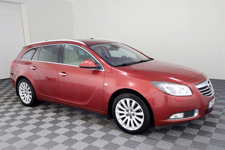Opel Insignia, 2010, 1.6, 132 kW, petrol, manual, front-wheel drive