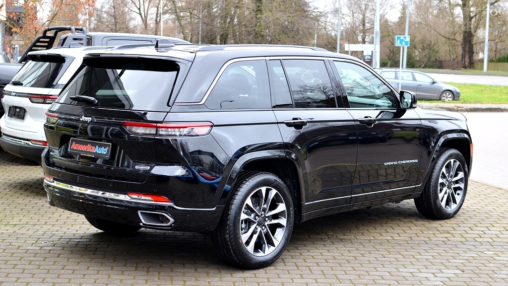 Jeep Grand Cherokee 2026, photo 3/8