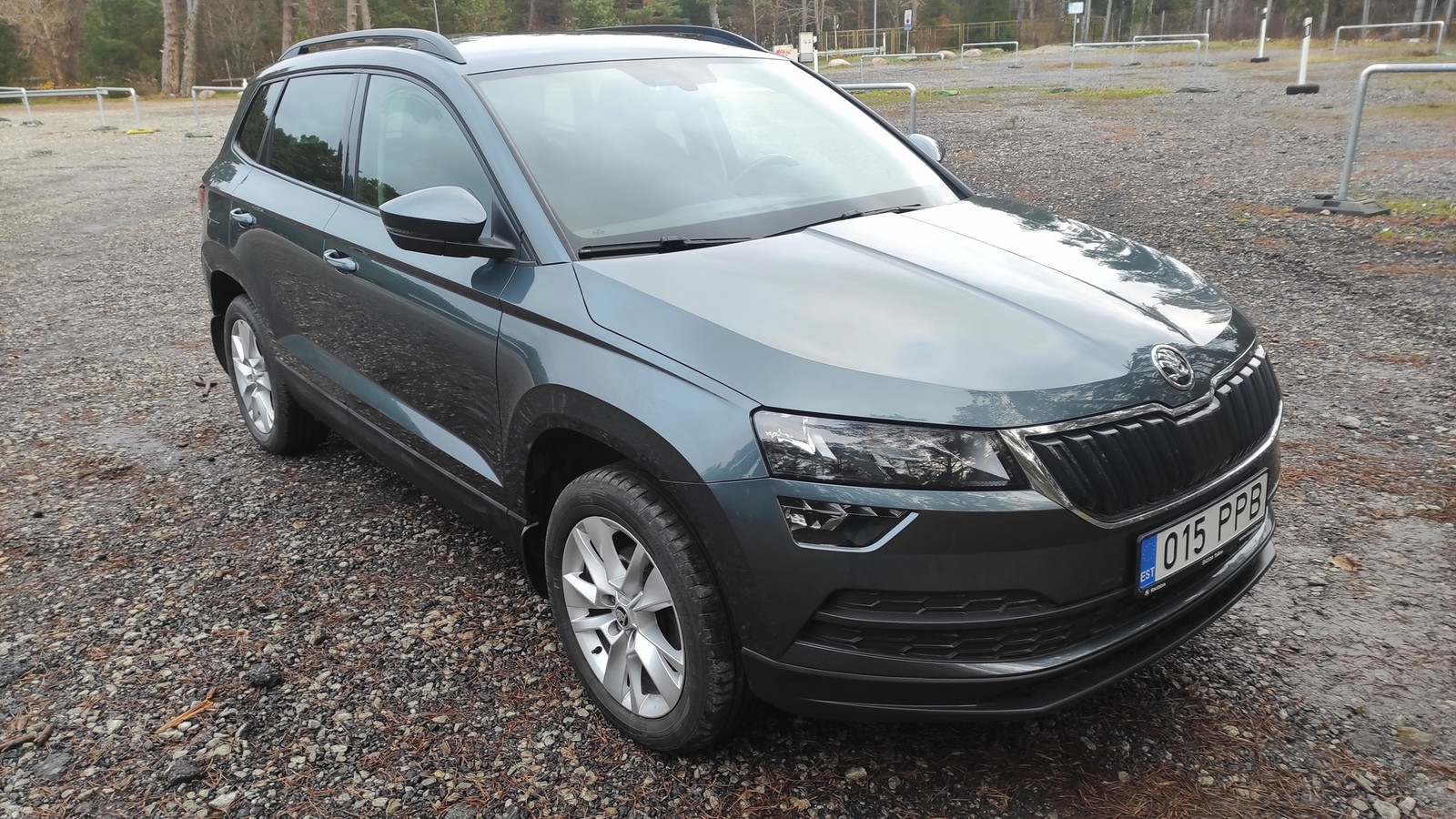 Škoda Karoq 2020, photo 2/10