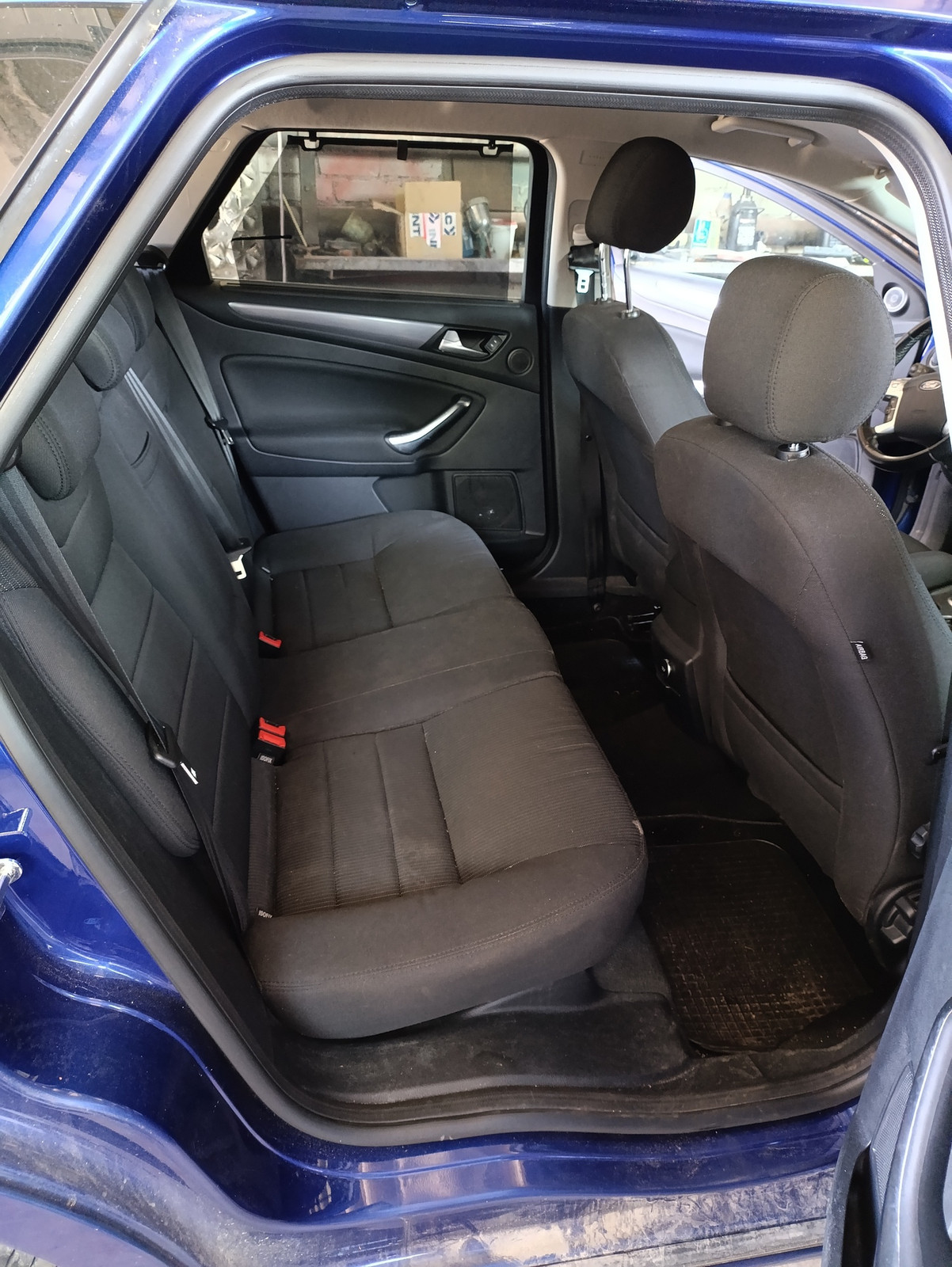 Ford Mondeo 2014, photo 6/11