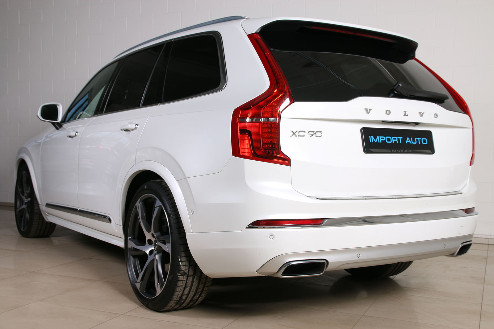 Volvo XC90 2021, photo 4/10