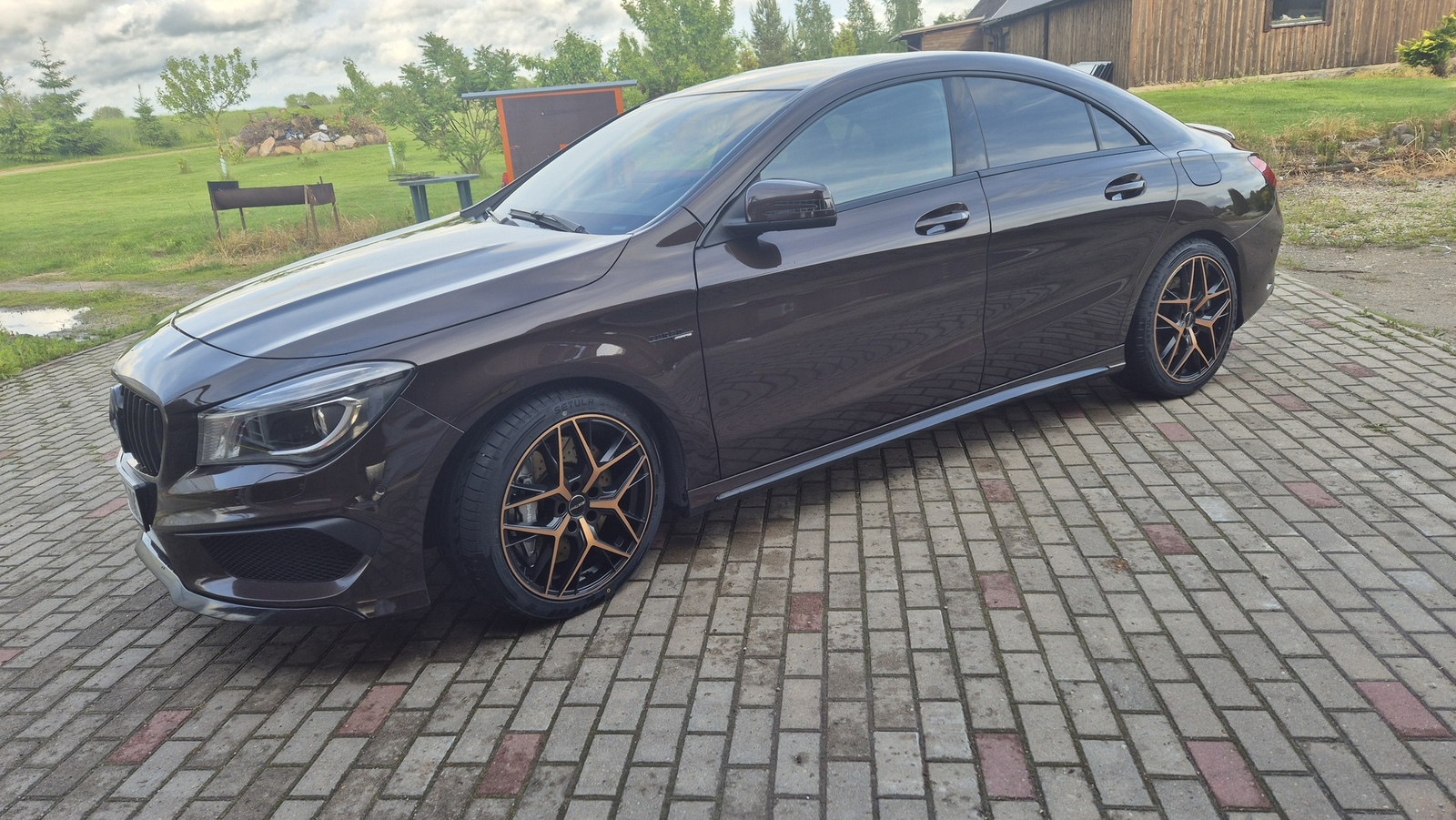 Mercedes-Benz CLA 45 AMG 2016, kuva 2/12