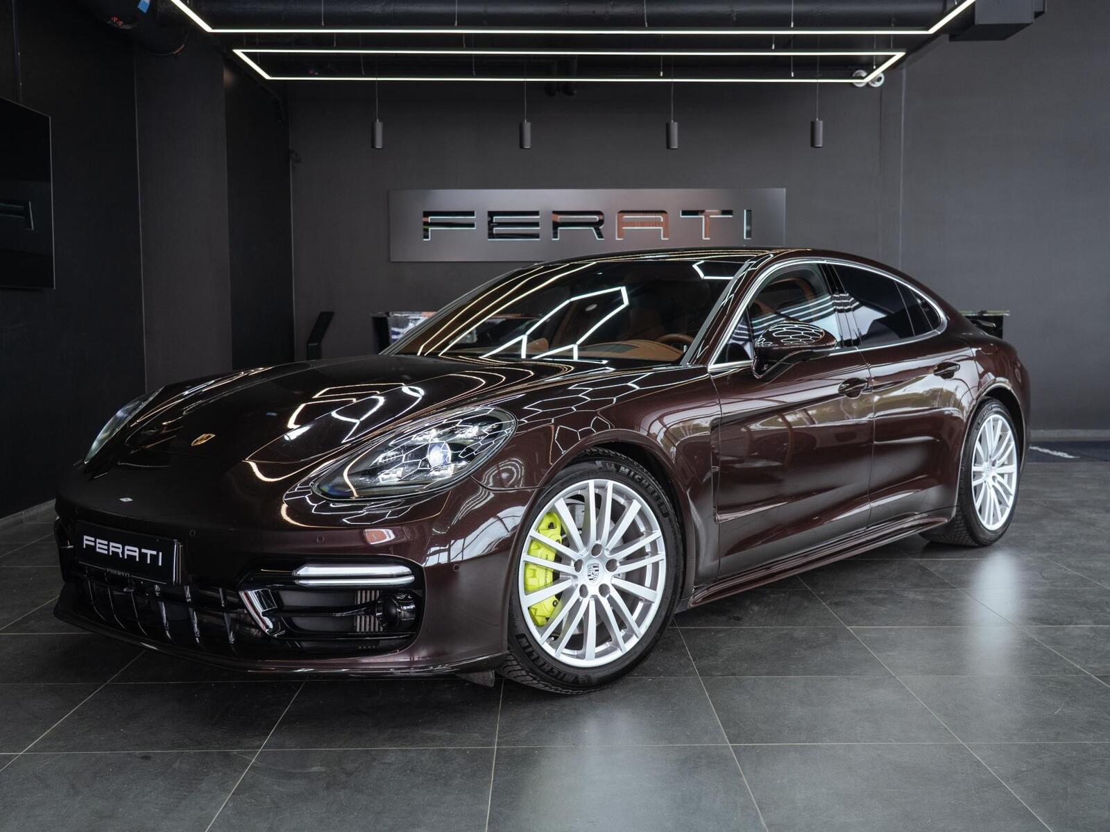Porsche Panamera 4 E-Hybrid 2.9 V6 Twin-Turbo 340kW