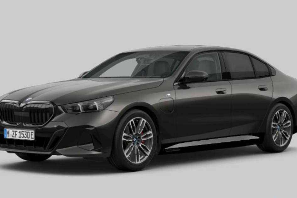 BMW 530, 2025, 220 kW, pistikhübriid (bensiin/elekter), automaat, nelikvedu