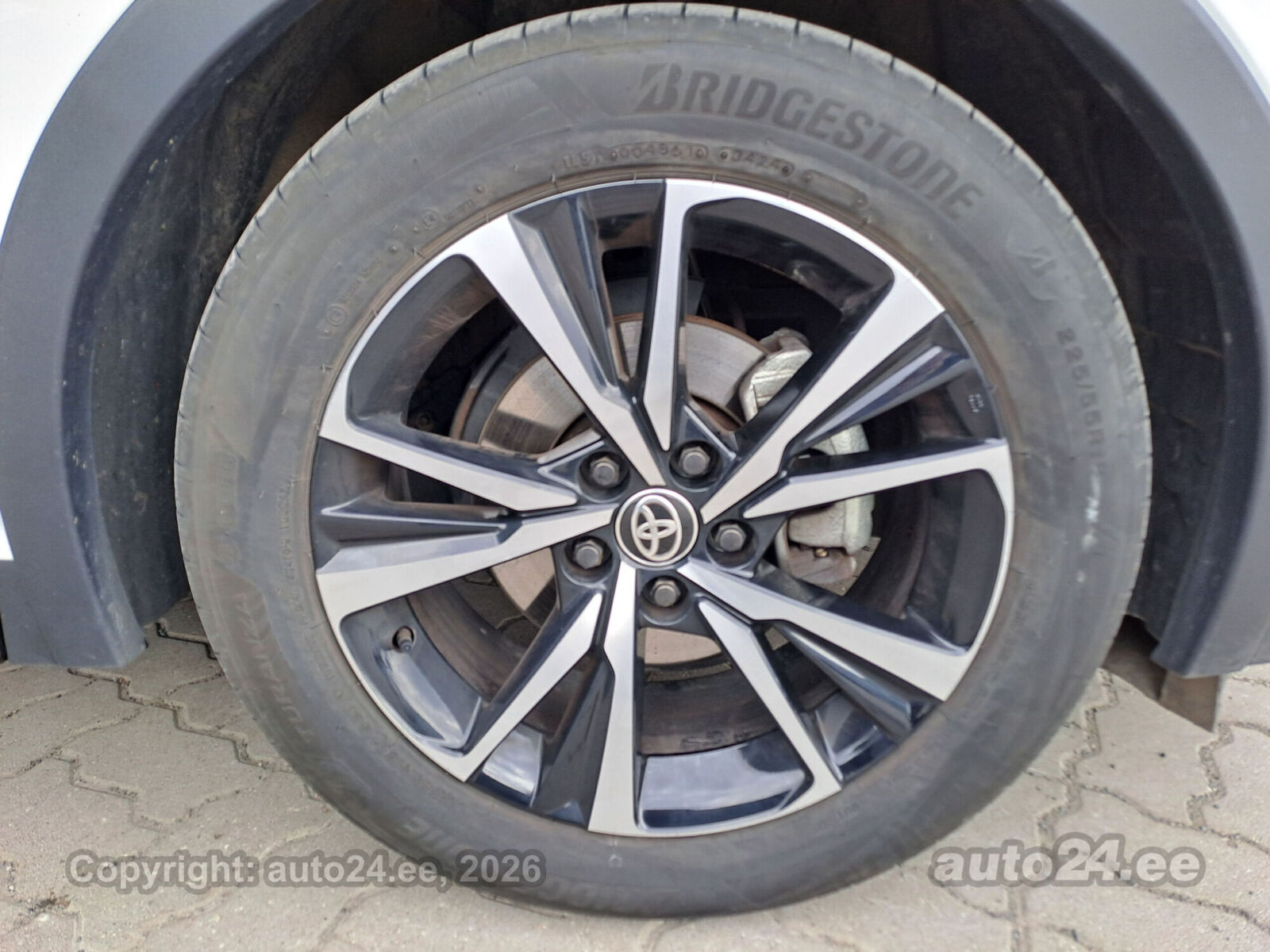 Toyota C-HR 2024, photo 7/7