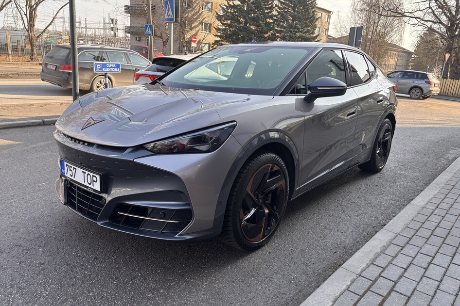 Cupra Tavascan, 2024, 77 kW, electric, automatic, four-wheel drive