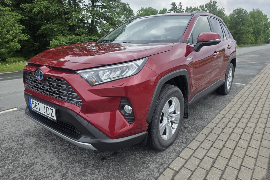 Toyota RAV4, 2021, 2.5, 131 kW, hübriid (bensiin/elekter), automaat, esivedu
