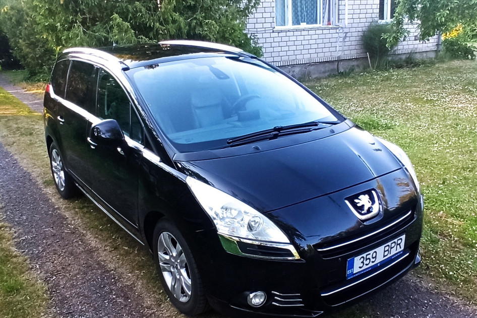 Peugeot 5008, 2012, 2.0, 120 kW, diisel, automaat, esivedu
