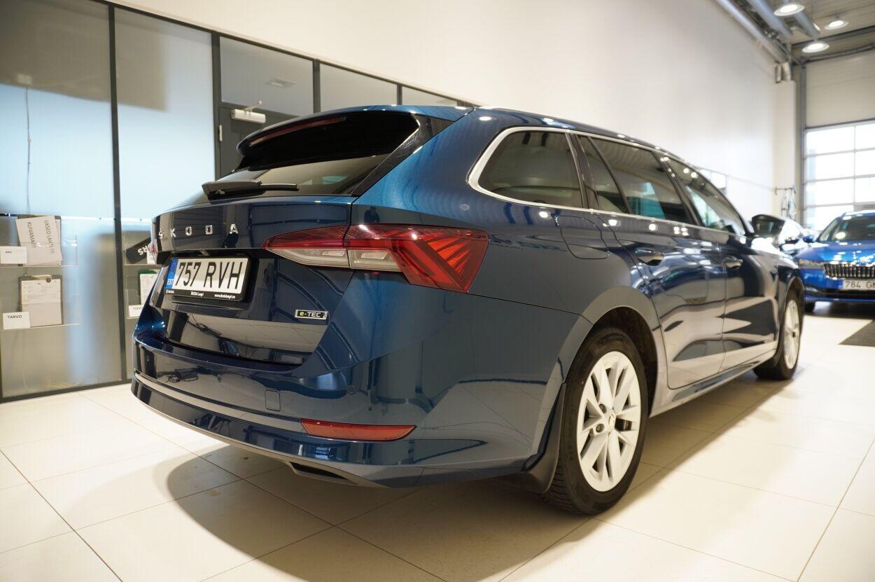 Škoda Octavia 2022, photo 3/24