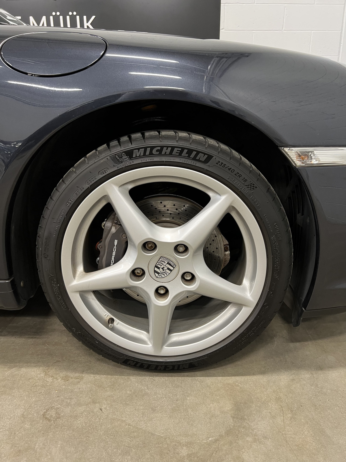 Porsche 911 Carrera 3.6 M96/05 239kW 2005, photo 6/25