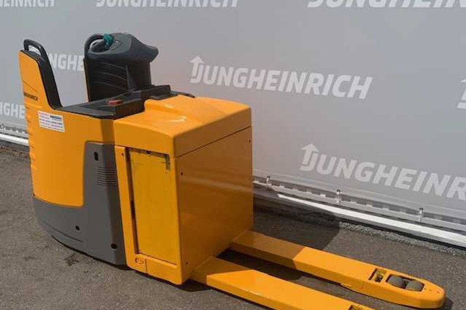 Jungheinrich ERE 225