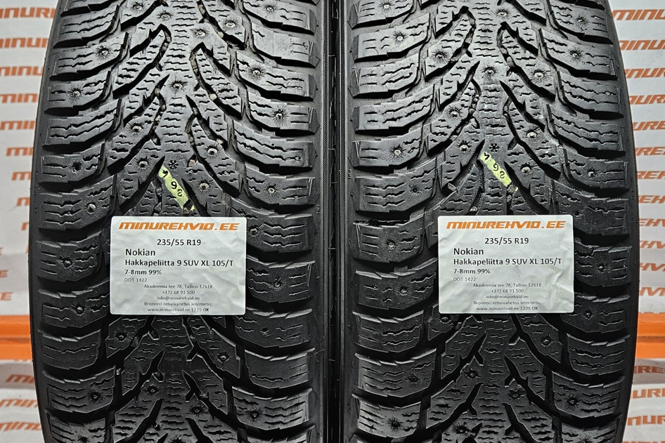 Used studded tire 235/55R19 Nokian Hakkapeliitta 9 SUV XL 105/T