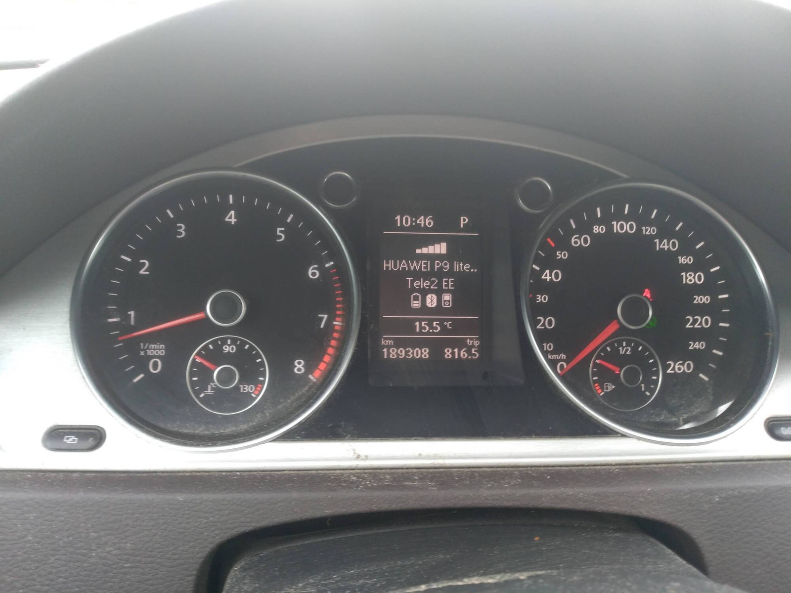 Volkswagen Passat Variant 2012, photo 3/6