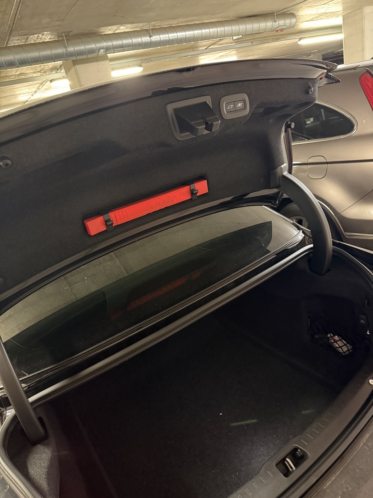 Volvo S90 2018, kuva 4/9