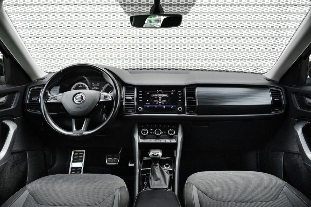 Škoda Kodiaq 2019, photo 6/10