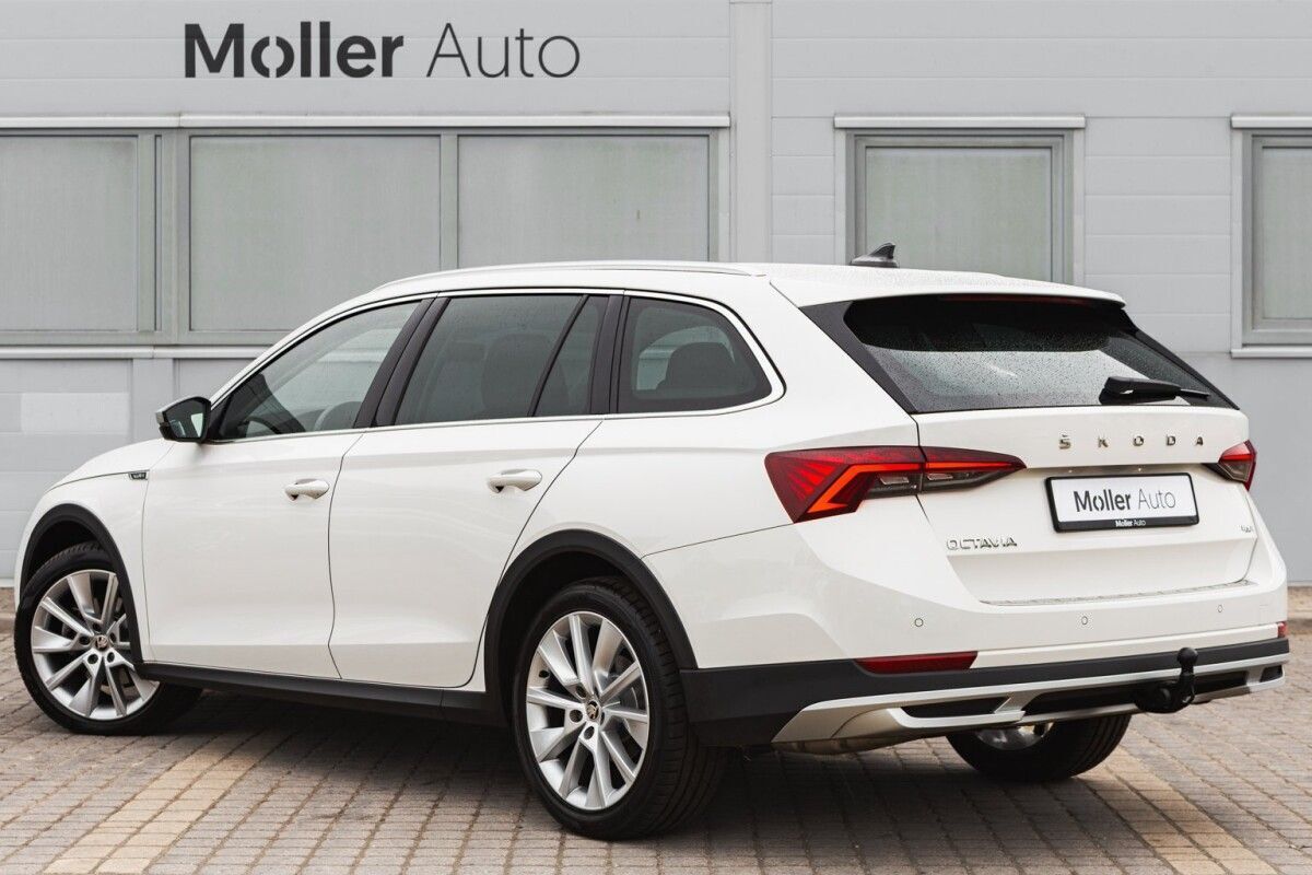 Škoda Octavia 2023, photo 3/38