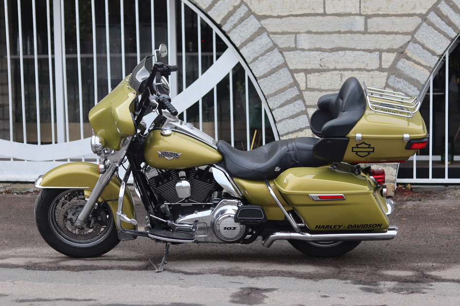 Harley-Davidson FLHRC ROAD KING CLASSIC, 2013, 1.7, 62 kW, bensiin, manuaal, tagavedu