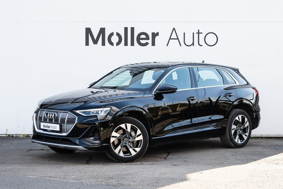 Audi e-tron, 2022, 230 kW, электричество, автомат, полный привод