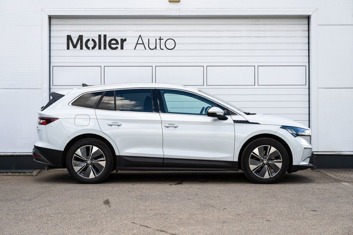 Škoda Enyaq 2023, photo 5/10