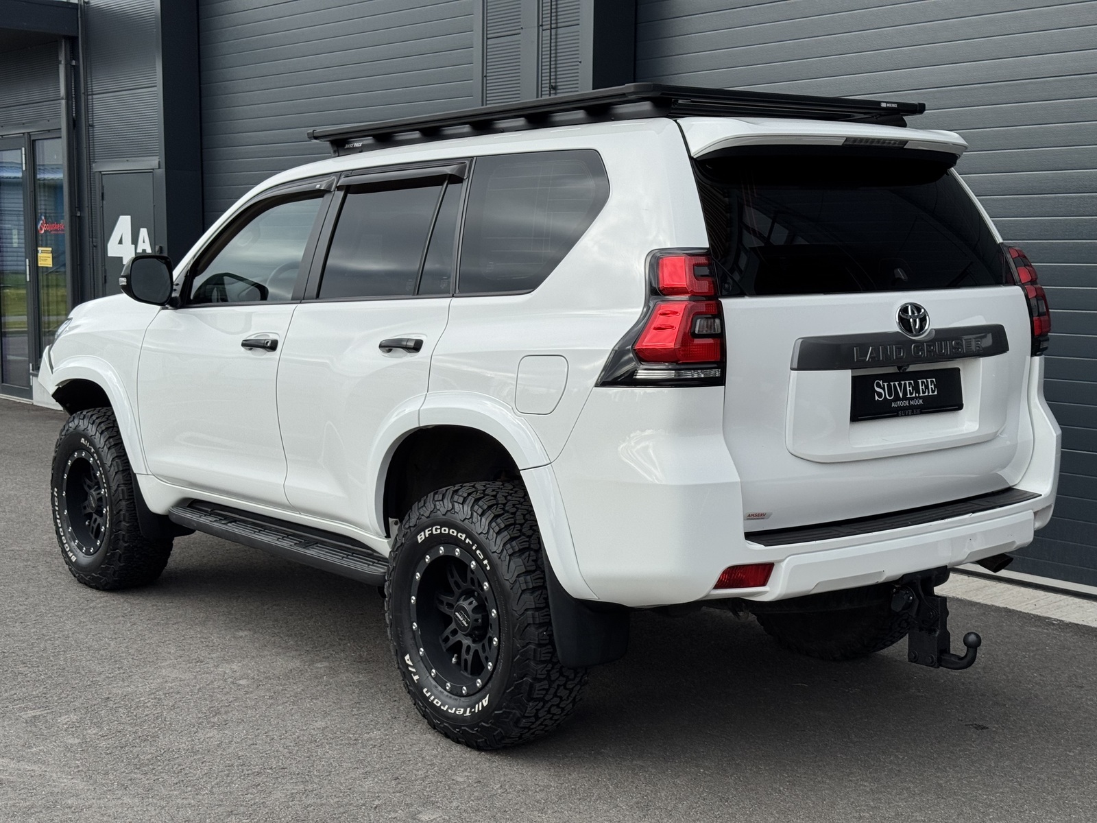 Toyota Land Cruiser 2021, photo 6/25