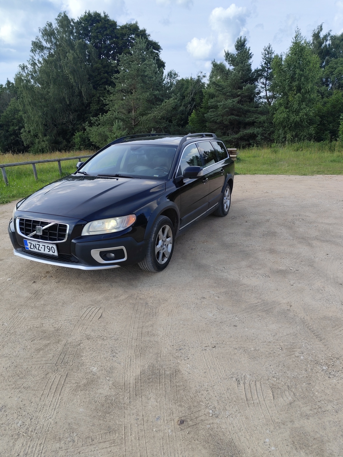 Volvo XC70, photo 2/10